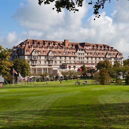 Hotel Barriere L'Hotel Du Golf Deauville Luaran gambar