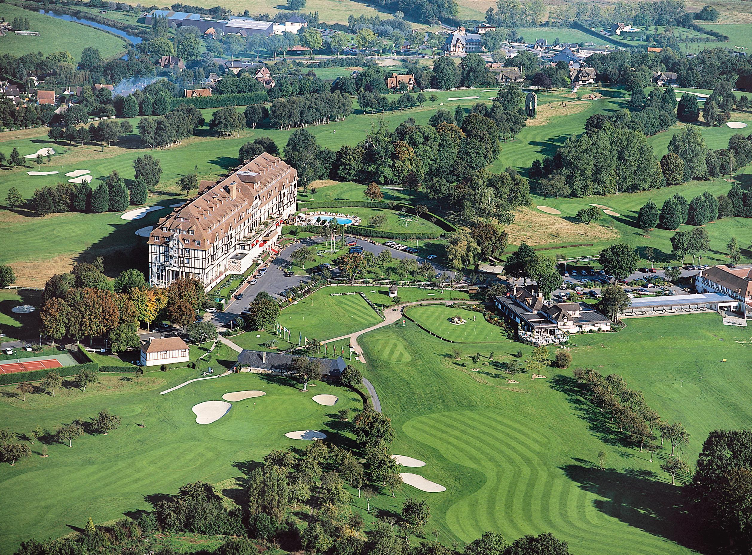 Hotel Barriere L'Hotel Du Golf Deauville Luaran gambar